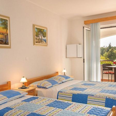 Bed And Breakfast Ritosa Poreč Exterior foto