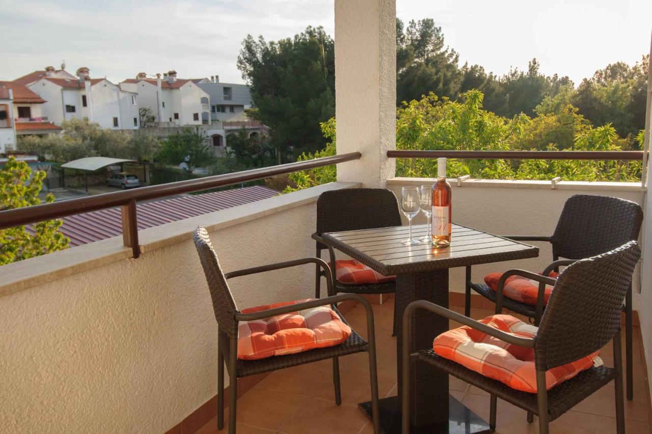 Bed And Breakfast Ritosa Poreč Exterior foto