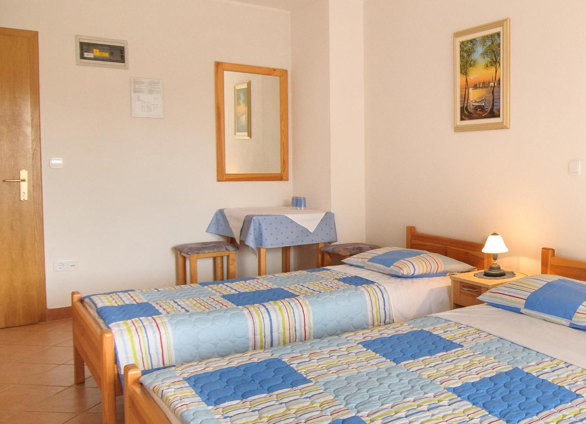 Bed And Breakfast Ritosa Poreč Exterior foto