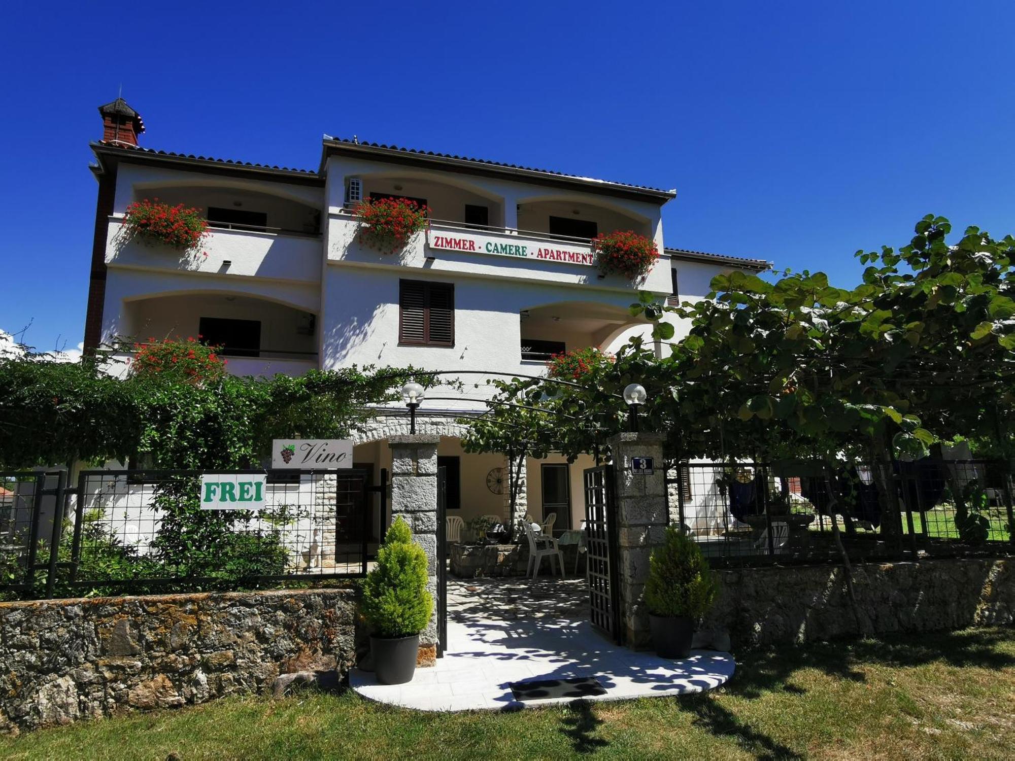 Bed And Breakfast Ritosa Poreč Exterior foto